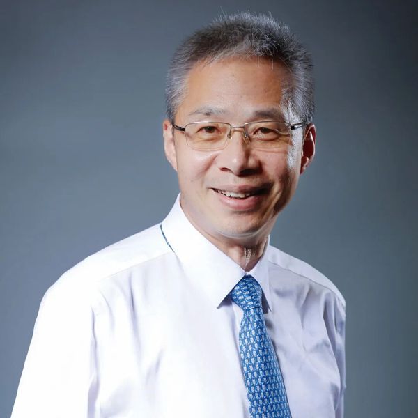 “上财MBA上海财经大学滴水湖高级金融学院官网”